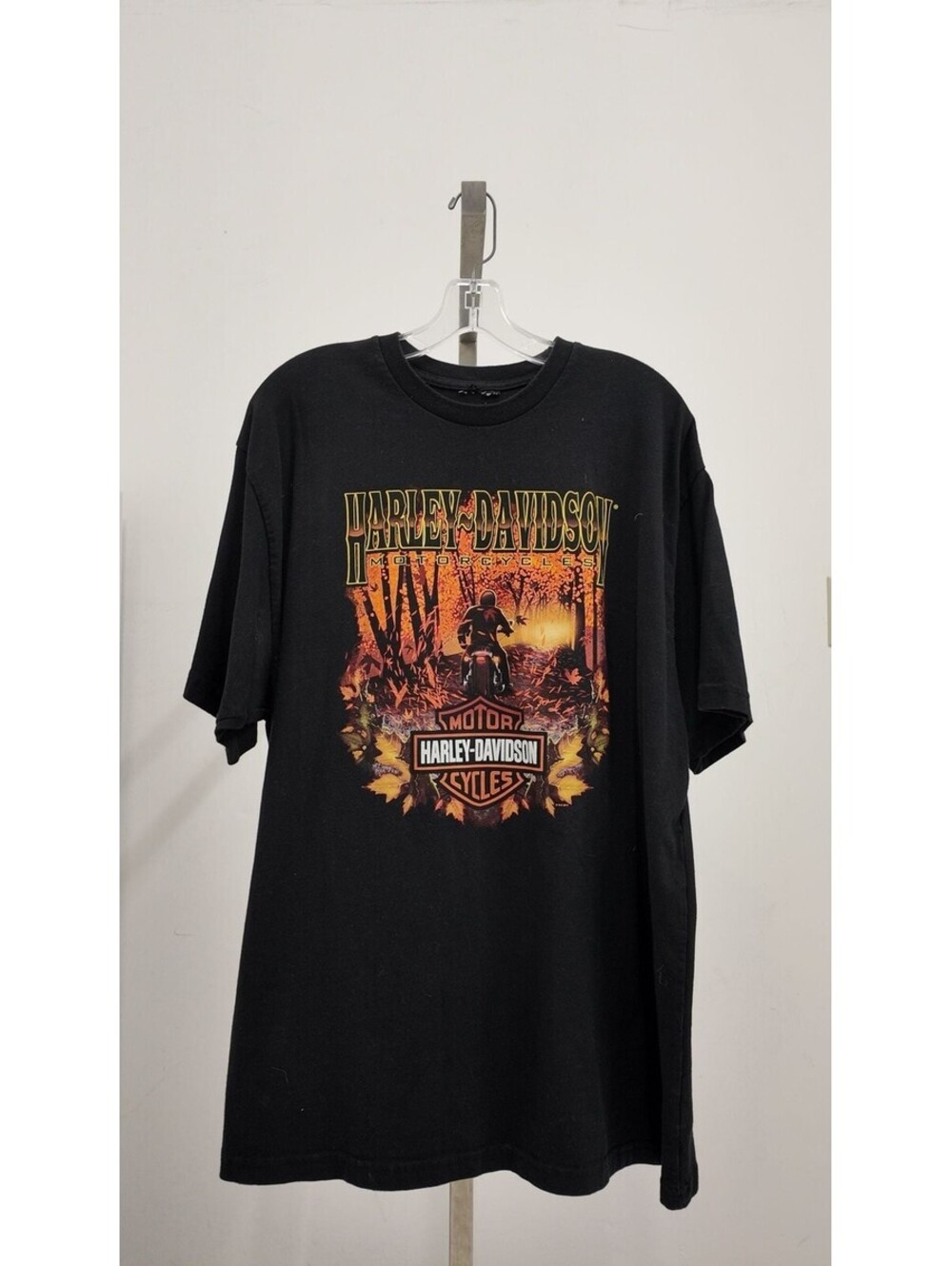 Harley-Davidson Chicago "Autumn Rider" Graphic T-Shirt - Black (Size 2XL) Made i